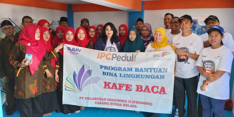 Sunda Kelapa Resmikan Kafe Baca