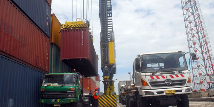 Pungutan Kontainer, Kalau Rusak Siapa Bertanggung Jawab