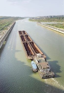 Pelindo IV Bantah Sebabkan Macet di Mahakam