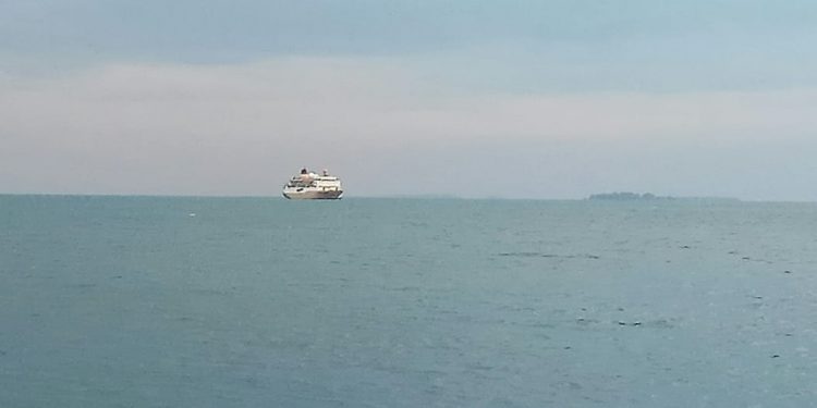 Cuaca Buruk, Keberangkatan Kapal ke Karimunjawa-Jepara Ditunda