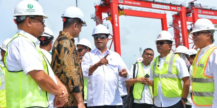 Tinjau Belawan, Menhub Setuju TPK Dikelola Pelindo I