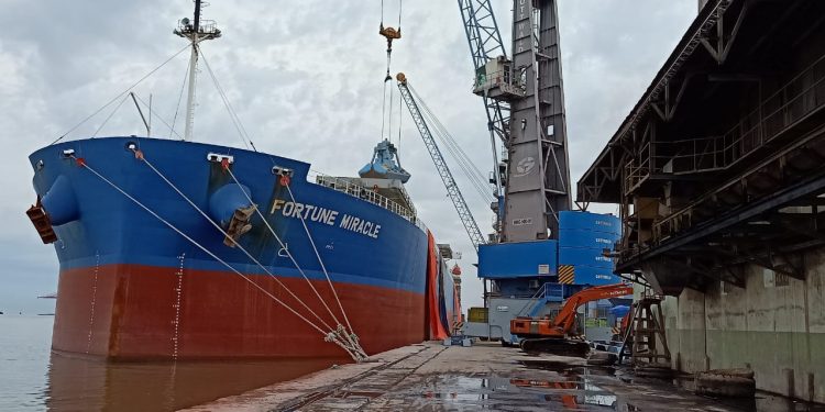 Impor Susu Kacang Kedelai Asal Argentina Masuk Belawan