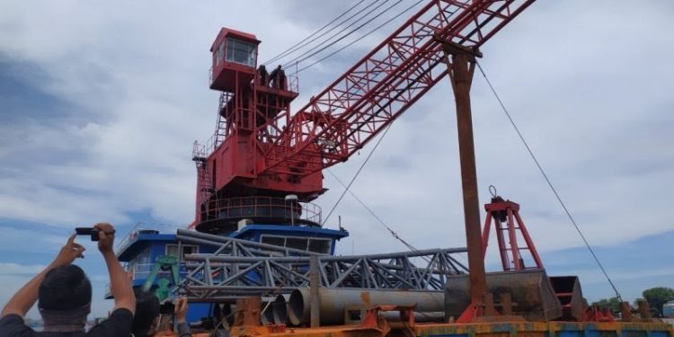 Dua Kapal Asal China Masuk Pontianak Ilegal
