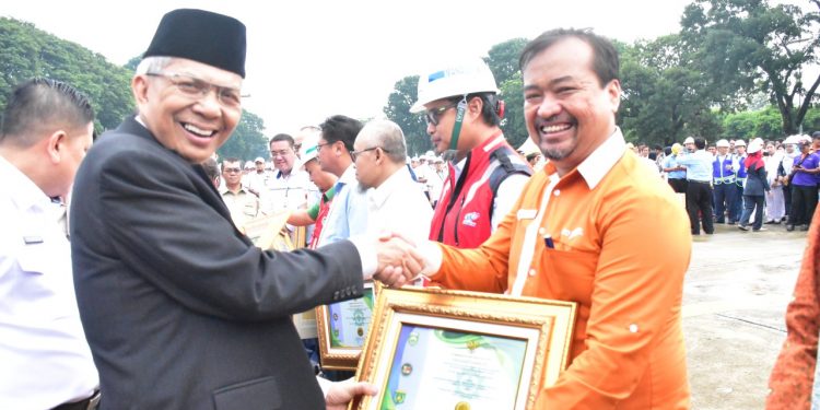 Pemprov Sumsel Anugerahi IPC Palembang K3 Terbaik