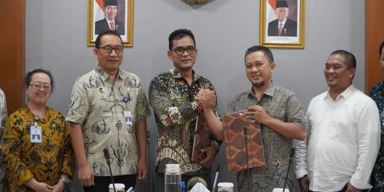 Hubla-Tanjung Berlian Teken Kerjasama Sewa Lapangan Penimbunan