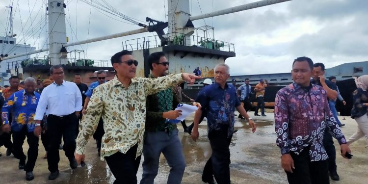 Dampingi Menko Maritim ke Sorong, Farid akan Kembangkan Pelabuhan Itu