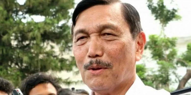Luhut Akan Dorong Tol Laut Lebih Efektif