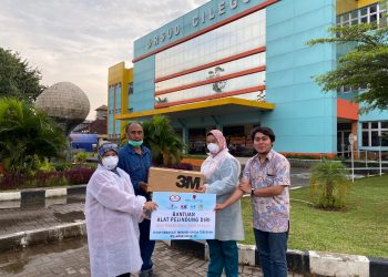 KBS Grup Serahkan Bantuan APD ke RSUD Cilegon