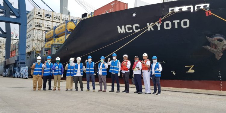 Ekspor Perdana dari Kariangau, Gunakan Kapal MCC Kyoto