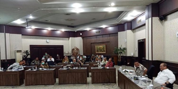 LaNyalla Minta Pelindo III Gandeng Swasta