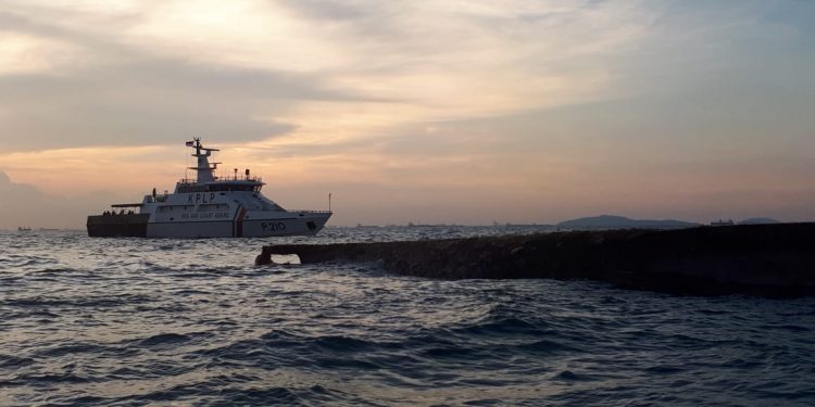 PLP Tanjung Uban Awasi MT Wan Da Yang Terseret ke Perairan Riau