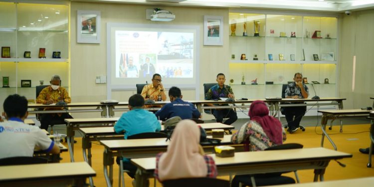 Triwulan I, Kunjungan Kapal LN ke Panjang Naik 4%, Domestik Turun 26%