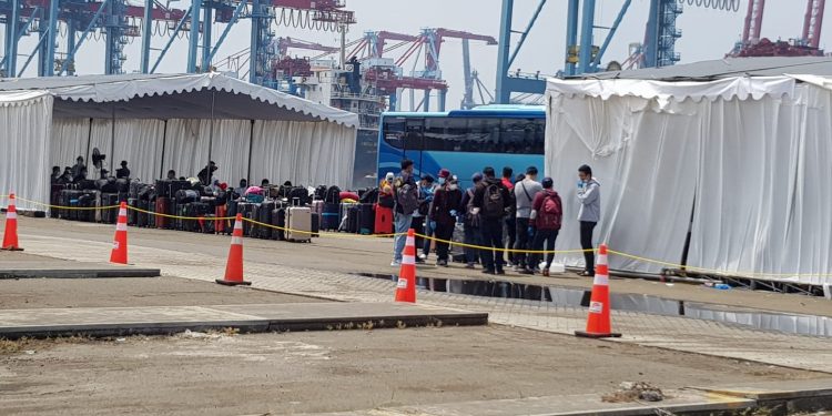 359 ABK Dream Explorer Pulang Lewat Priok