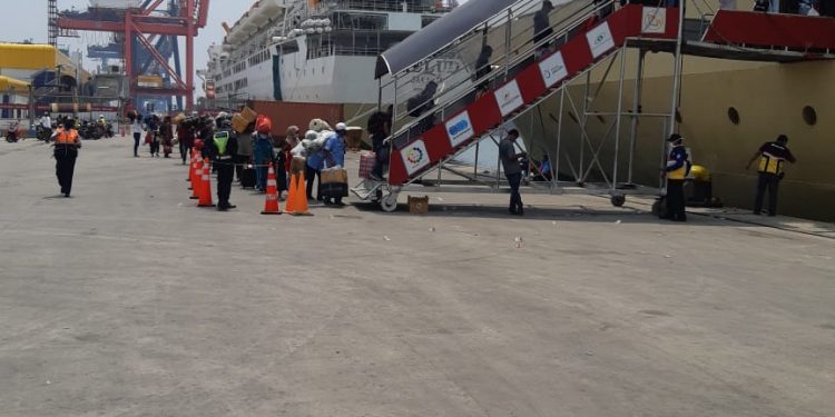 Enam Crew KM Lambelu Sembuh dari Corona