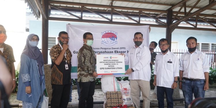 Pelindo I Bantu Sembako dan APD