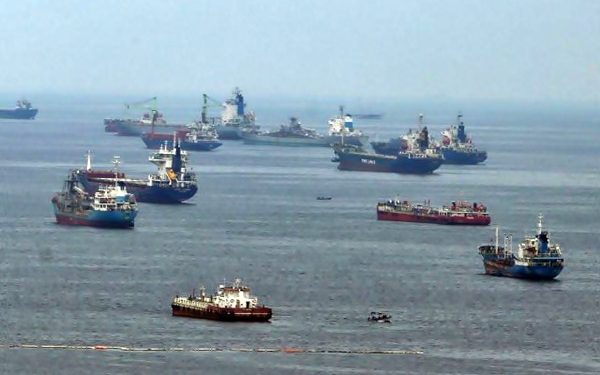 Saham Pelayaran Masih Diburu