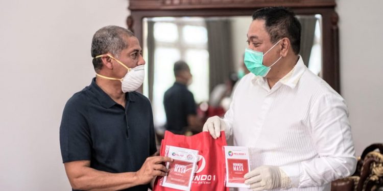 Pelindo I Bagikan Masker ke Warga Karo & Dairi