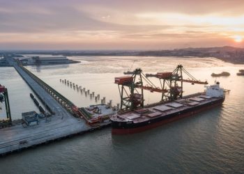 Pelindo III Ajak Perusahaan Korea Bangun Gudang Pendingin di Teluk Lamong
