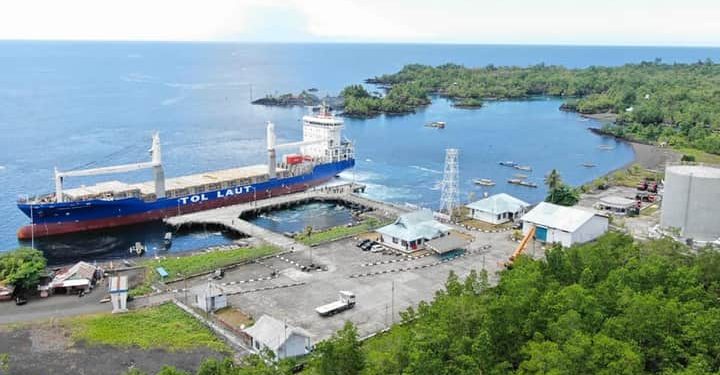 Gunakan Kapal Lognus, Pelayaran Perdana Tol Laut T-10 Tiba di Galela