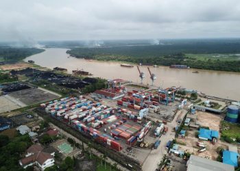 Ketika Aktivitas di Pelabuhan Menurun