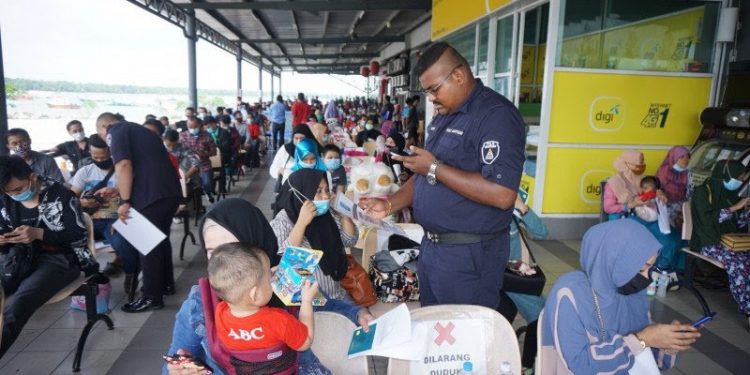 WNI Sudah Bisa Pulang Lewat Pelabuhan Klang