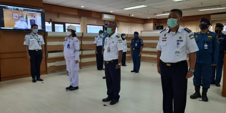 ASN Hubla Menerima Penghargaan