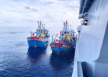 Tiga Kapal Bendera Malaysia Ditangkap Oleh KRI Kerambit 627