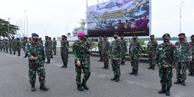 Danlantamal I Gelar Latihan SAR di Laut