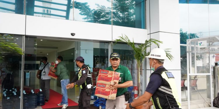 Pelindo IV Salurkan Bantuan Korban Gempa Sulbar