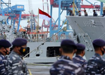Latihan di LN, TNI AL Berangkatkan KRI Bung Tomo