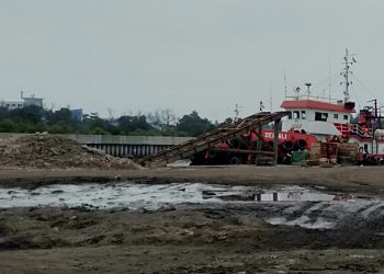 Jalan di Pelabuhan Marunda Rusak Parah, KBN Siap Perbaiki