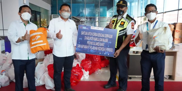 Pelindo IV Salurkan Bantuan Pelindo II ke Mamuju