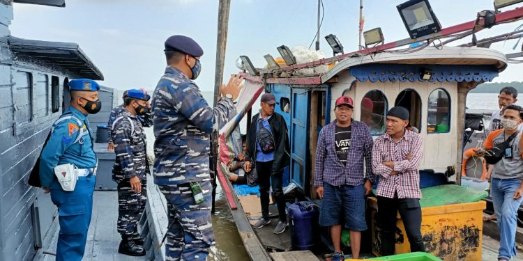 TNI AL Gagalkan Penyelundupan TKI Ilegal ke Malaysia