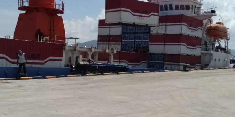 Transportasi Murah Itu TOL Laut, Benarkah?