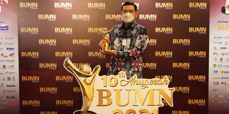 IPC TPK Raih Juara I Tata Kelola Perusahaan Anugerah BUMN 2021
