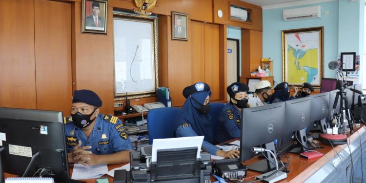 Pemanduan Secara Elektronik Seperti Apa..
