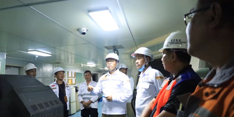 Uji Kelaiklautan Kapal di Balikpapan, Pak Direktur Terjun Langsung