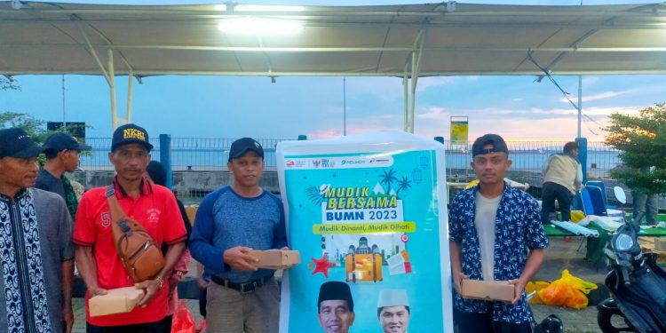 Jutaan Pemudik Kapal Laut Lewat Terminal Pelindo