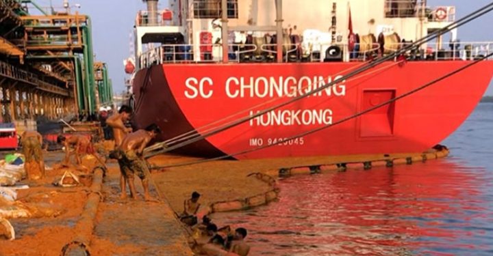 Perairan Belawan Tercemar, Pipa Pecah CPO Tumpah