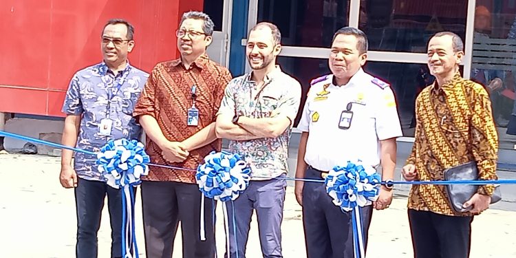 Meratus Launching Container Logistik Center di KBN Cakung