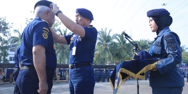 Soleman Ponto & Buyung Lalana Jadi Warga Kehormatan KPLP