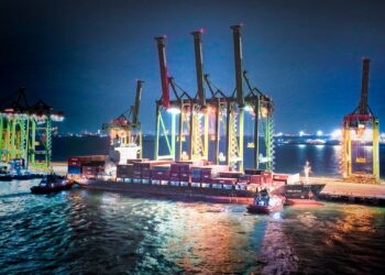 Teluk Lamong Layani Service Baru, Jakarta-Surabaya-Shanghai