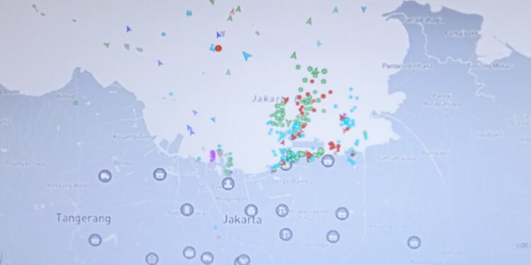 Ratusan Kapal Antre di Priok, Ada yang Sudah Puluhan Tahun