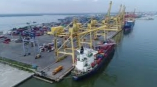 Belawan New Container Terminal Beroperasi, MV Integra Jadi Kapal Pertama