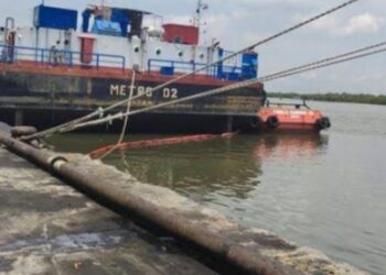 Minyak Tumpah di Pelabuhan Belawan, KSOP Agar Kasih Sanksi Berat Pengusaha Kapal