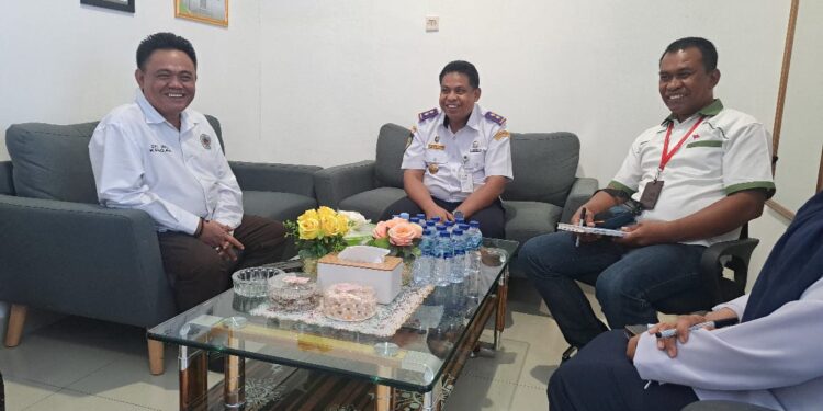 Dicuekin Pelindo, INSA Kendari Ngadu ke KSOP