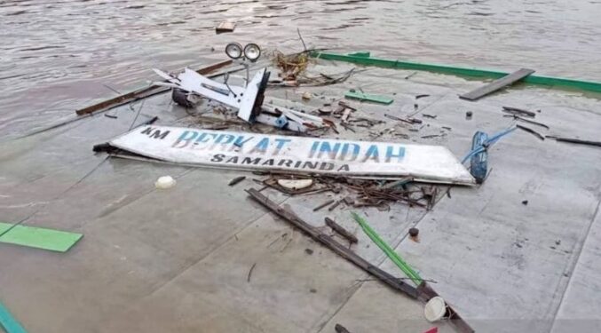 Kecelakaan TB. Emerald 51-Berkat Indah di Sungai Mahakam, Dua Orang Hilang
