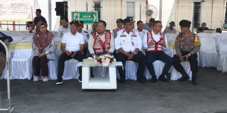 KM Dobonsolo Tiba di Semarang, Solusi Kurangi Kecelakaan di Jalan Raya