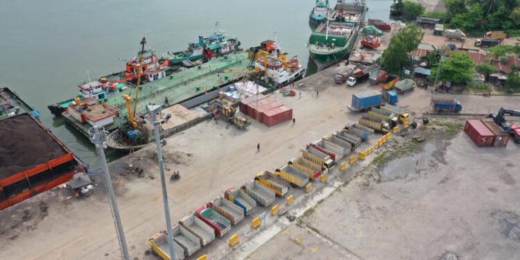 Lima Alur Pelayaran Pelabuhan di Babel Dangkal, Sudah Teriak Belum Juga Dikeruk