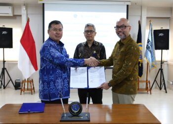 BKI-Kemenhub Teken Perjanjian Kerjasama Pemeliharaan Kapal Navigasi